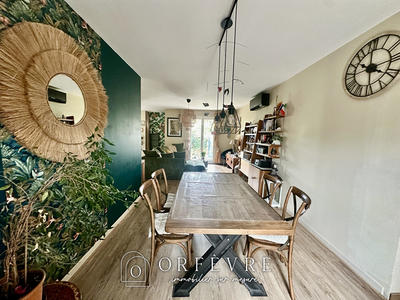 Maison - 97 m² - 4 pièces