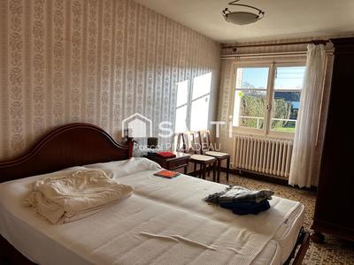 Maison - 97 m² - 4 pièces