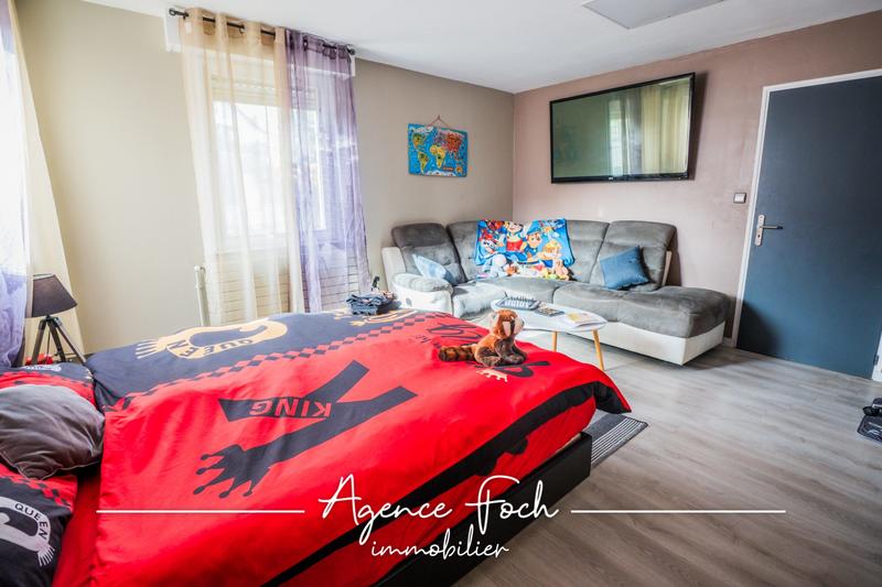 Maison - 495 m² - 14 pièces