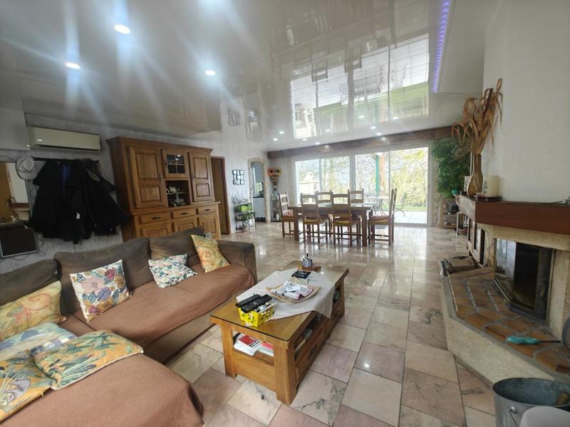 Villa - 132 m² - 8 pièces