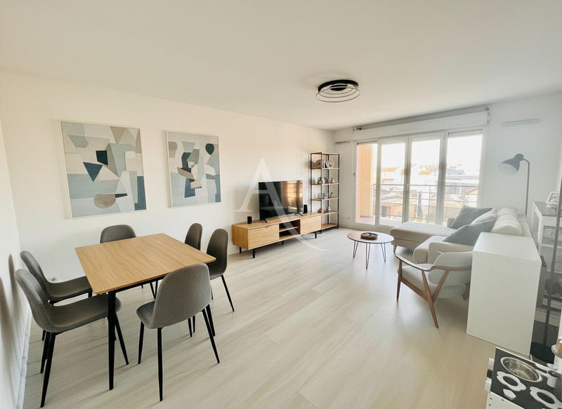 Appartement - 65 m² - 3 pièces