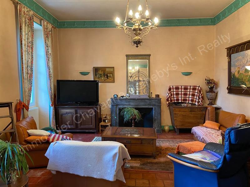 Maison - 552 m² - 11 pièces