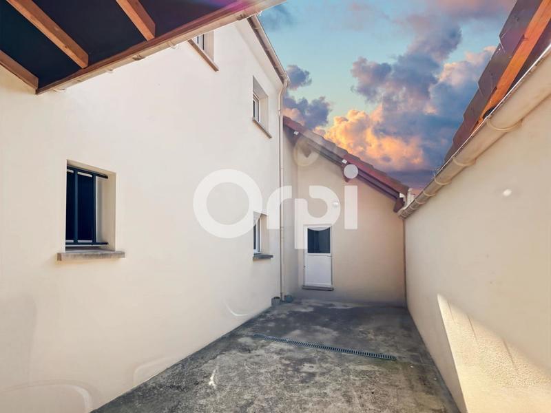 Maison - 186 m² - 7 pièces