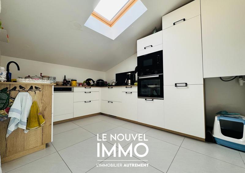 Maison - 92 m² - 3 pièces
