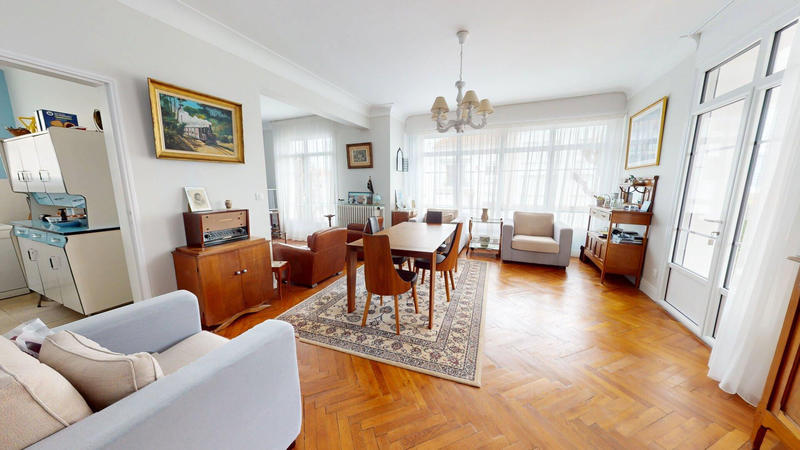 Maison - 151 m² - 6 pièces