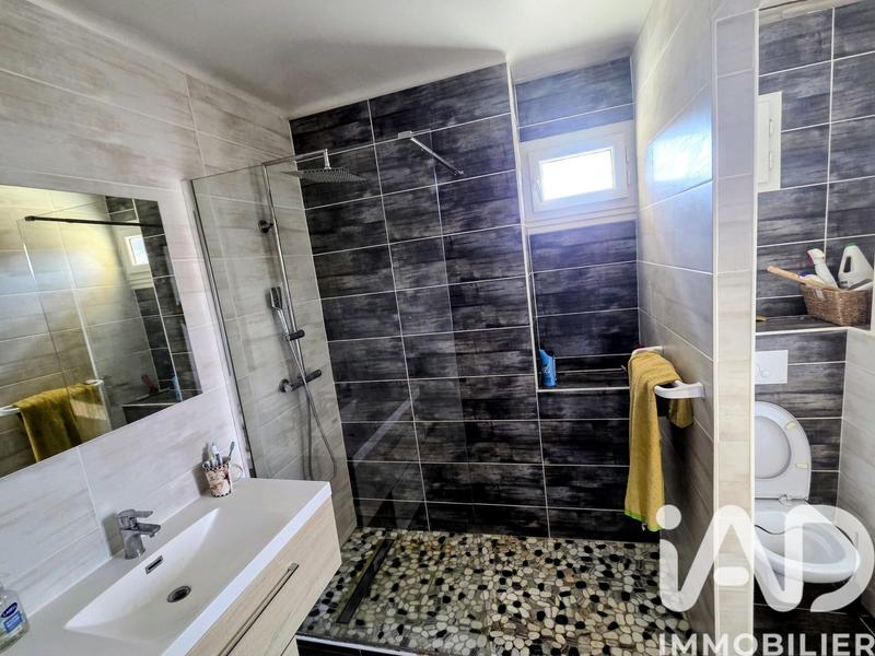 Appartement - 102 m² - 6 pièces