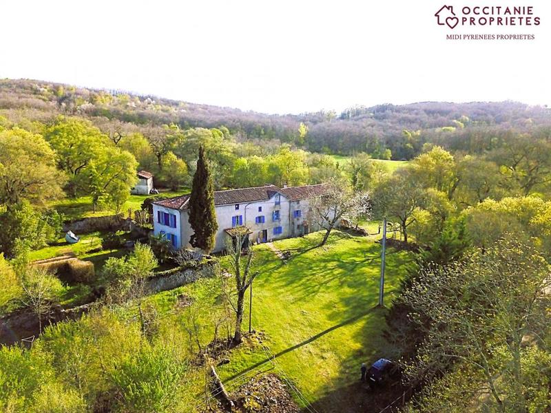 Ferme - 300 m² - 8 pièces