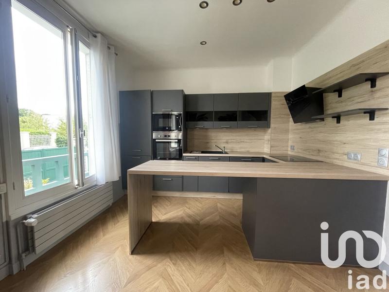 Maison - 93 m² - 5 pièces