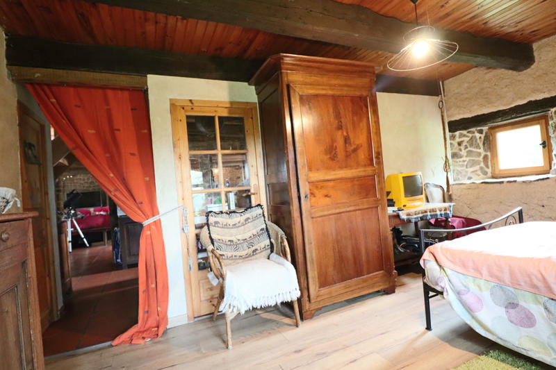 Propriété - 195 m² - 8 pièces