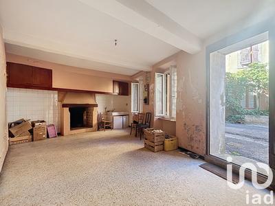 Maison de village - 87 m² - 5 pièces