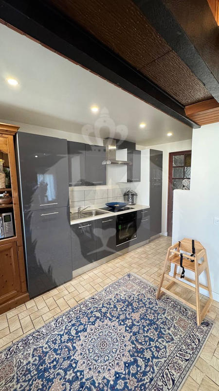 Maison - 161 m² - 7 pièces