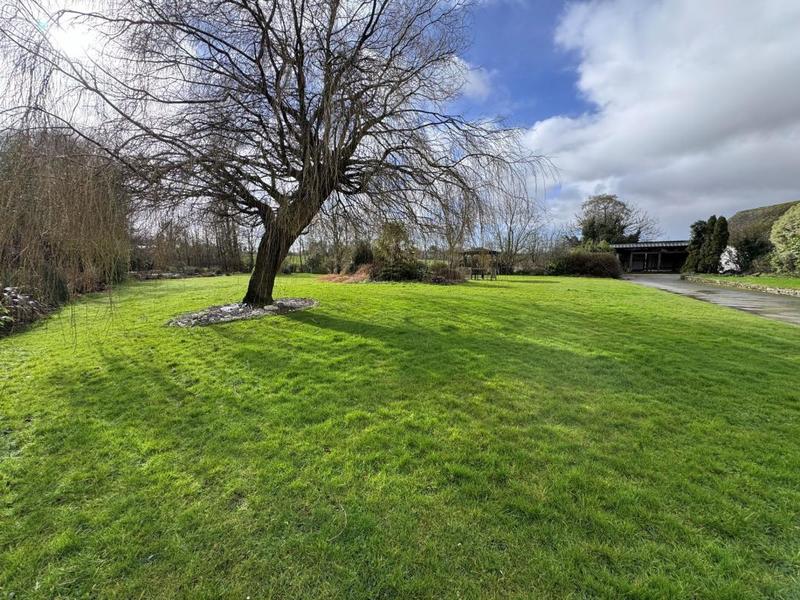 Maison - 173 m² - 6 pièces