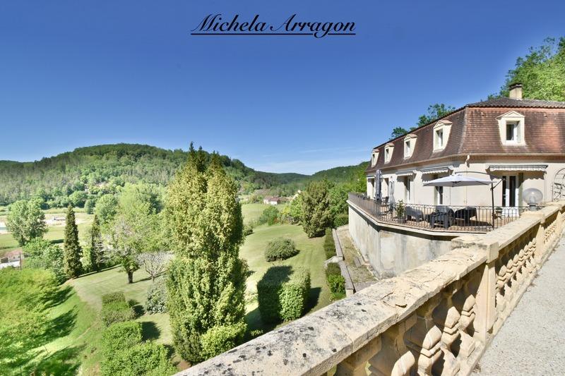 Villa - 191 m² - 6 pièces