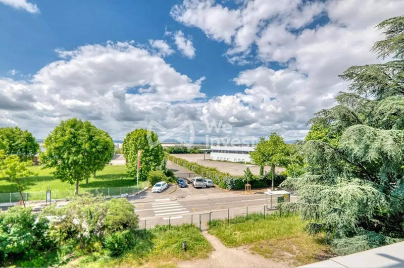 Appartement - 77 m² - 3 pièces