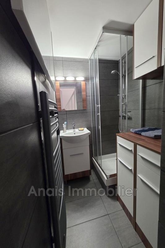 Mazet - 28 m² - 2 pièces