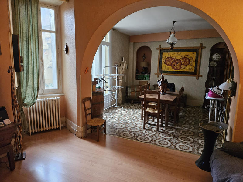 Immeuble - 198 m² - 11 pièces