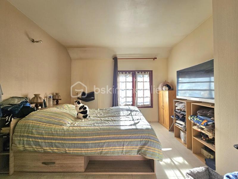 Maison - 60 m² - 8 pièces