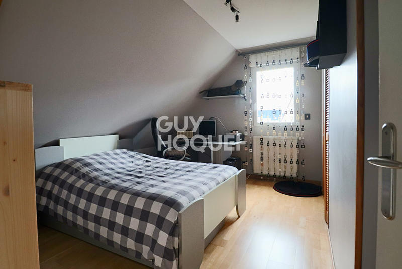 Maison - 121 m² - 6 pièces