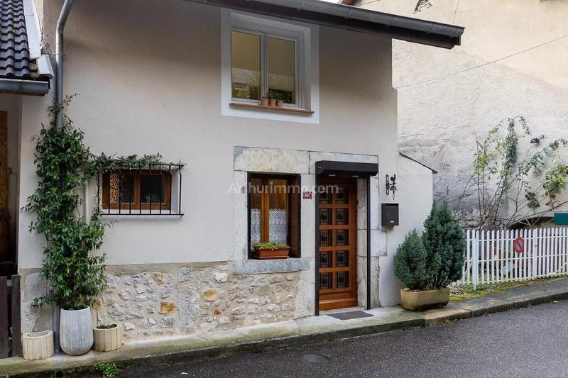 Maison - 88 m² - 4 pièces