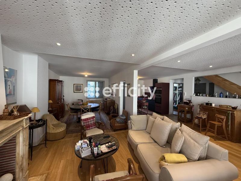 Maison de ville - 125 m² - 4 pièces