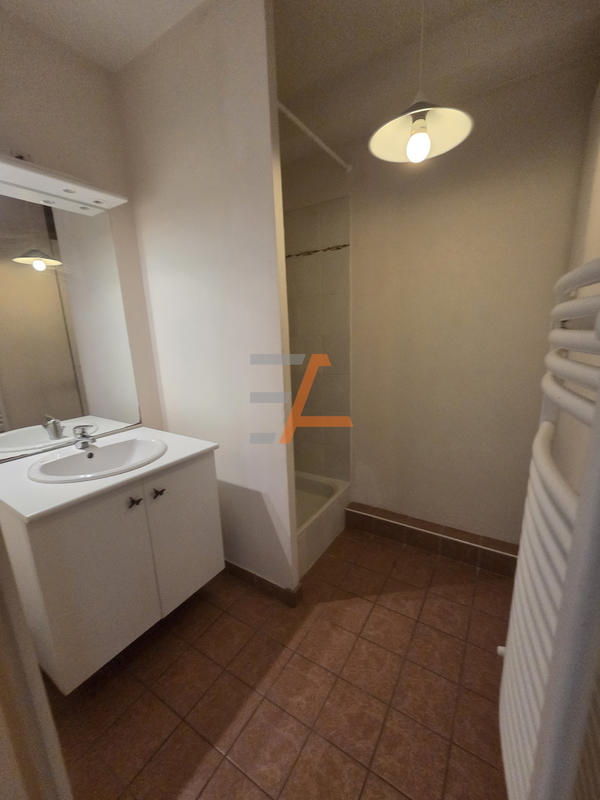 Appartement - 122 m² - 5 pièces