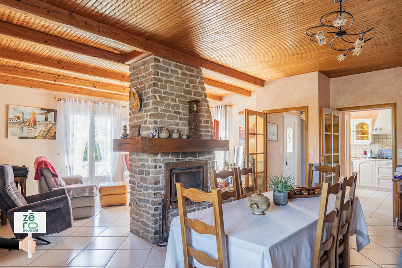 Maison - 140 m² - 6 pièces