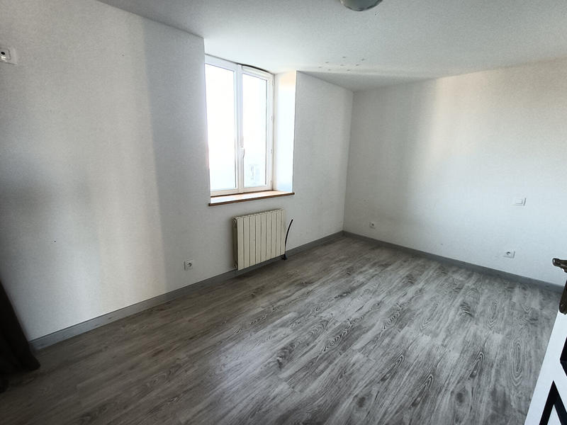 Maison - 253 m² - 8 pièces