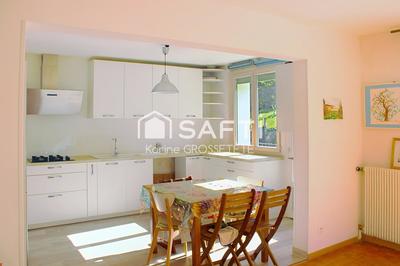 Maison - 149 m² - 6 pièces