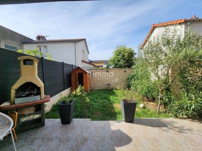 Maison - 100 m² - 6 pièces