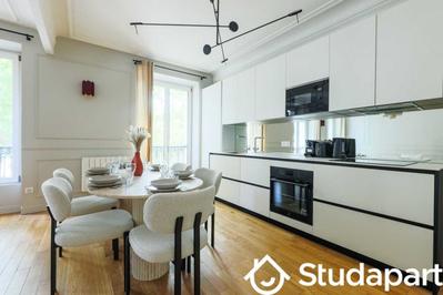 Appartement - 87 m² - 2 pièces