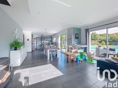 Maison - 132 m² - 7 pièces