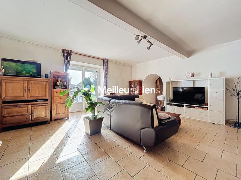 Maison - 167 m² - 5 pièces