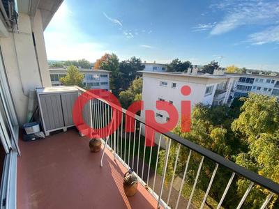 Appartement - 81 m² - 4 pièces