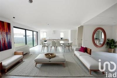 Maison - 150 m² - 7 pièces