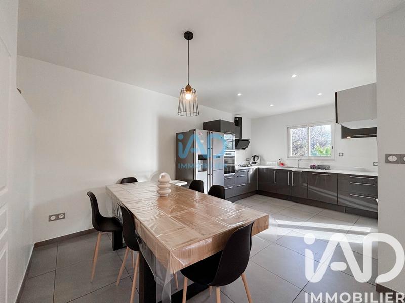 Maison - 125 m² - 6 pièces