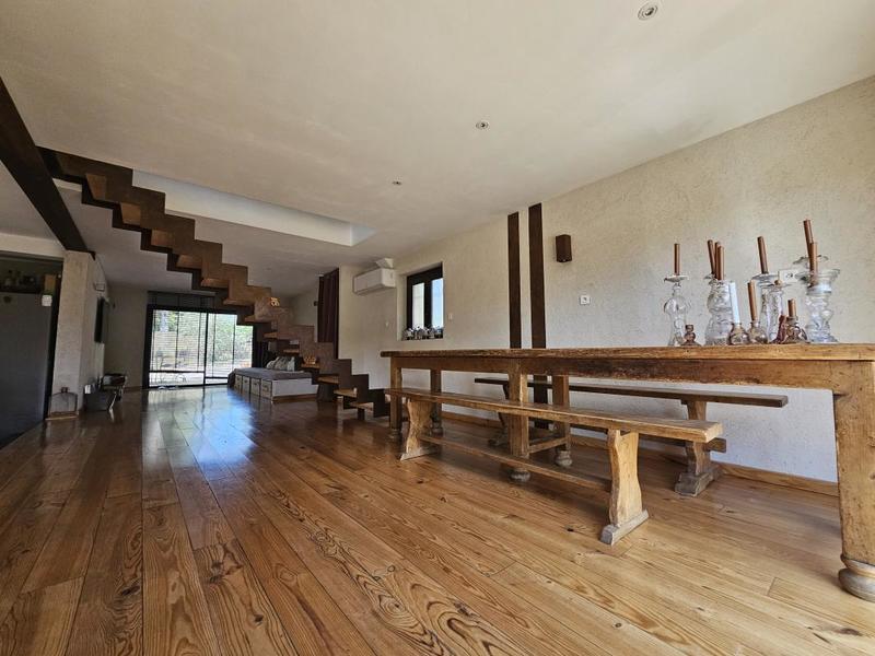 Maison - 175 m² - 4 pièces