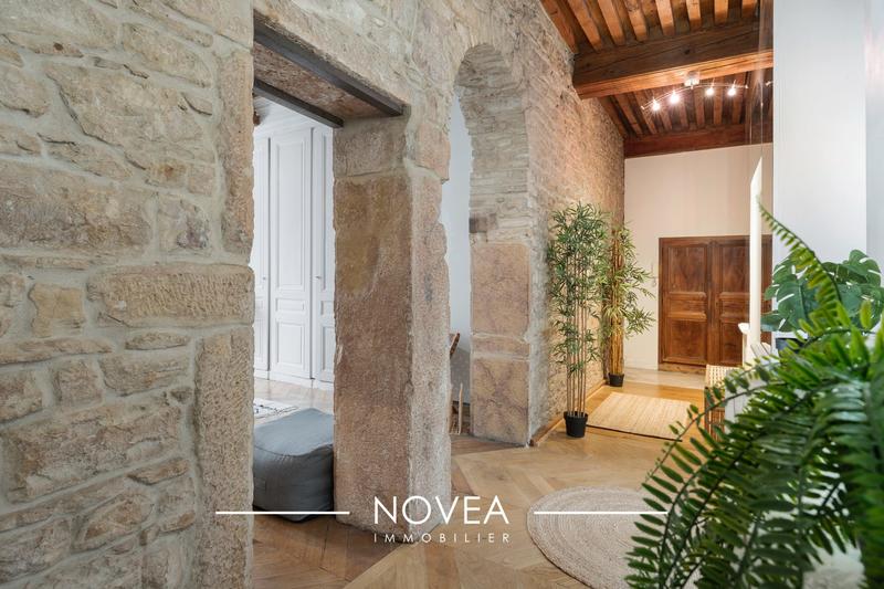 Appartement - 120 m² - 4 pièces