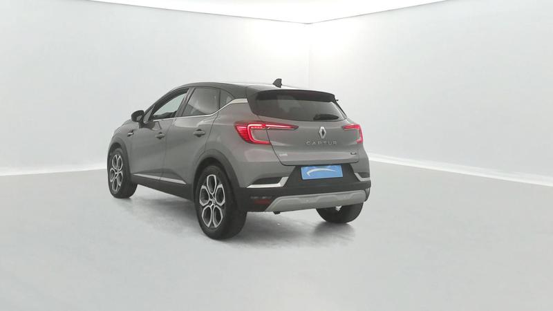 Renault Captur E-Tech full hybrid 145 Techno fast track