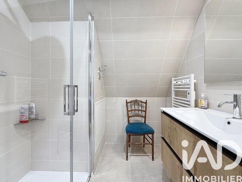 Maison - 170 m² - 6 pièces