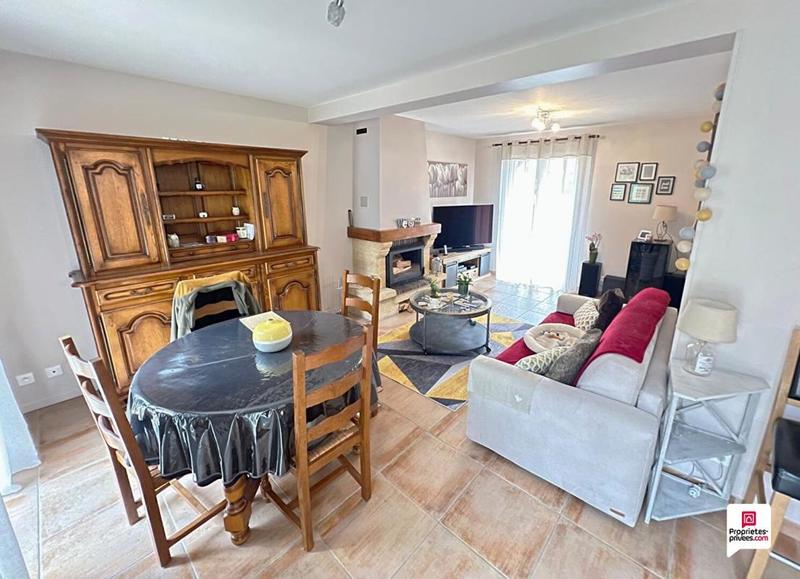 Maison - 104 m² - 5 pièces