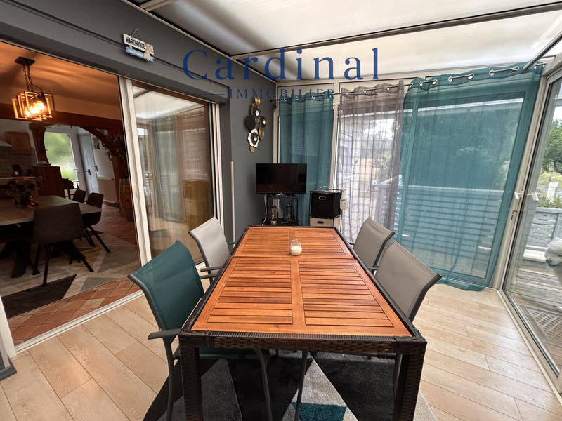 Maison - 90 m² - 4 pièces