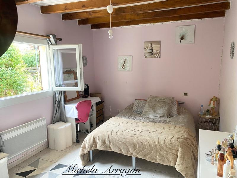 Propriété - 365 m² - 13 pièces