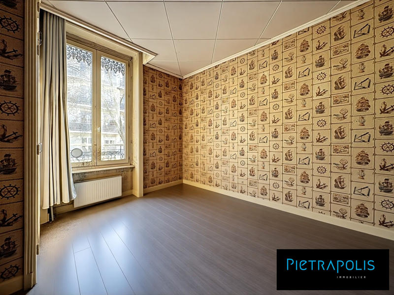 Appartement - 88 m² - 4 pièces