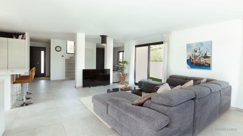 Maison - 92 m² - 4 pièces