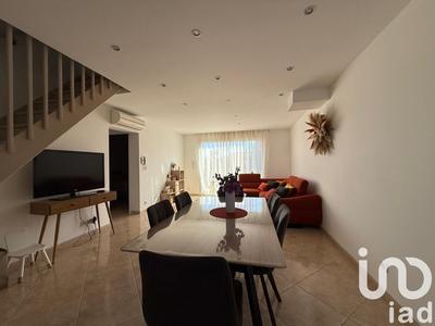 Maison - 240 m² - 9 pièces