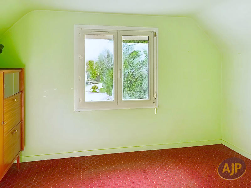 Maison - 102 m² - 5 pièces