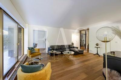 Appartement - 115 m² - 4 pièces