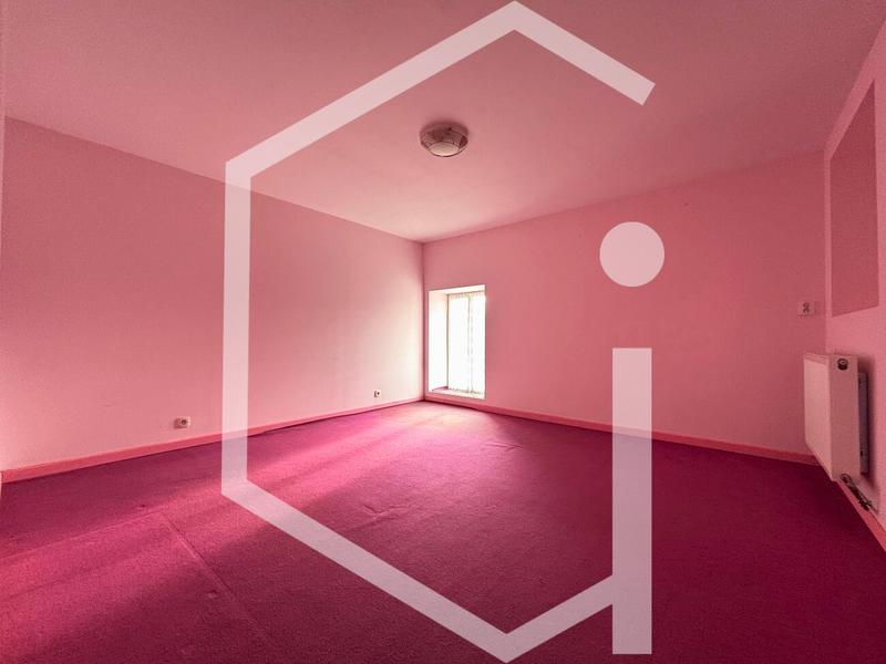 Maison - 174 m² - 5 pièces