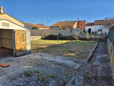 Maison - 166 m² - 6 pièces