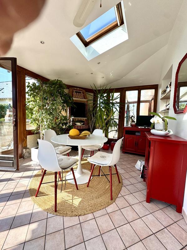 Maison traditionnelle - 155 m² - 5 pièces